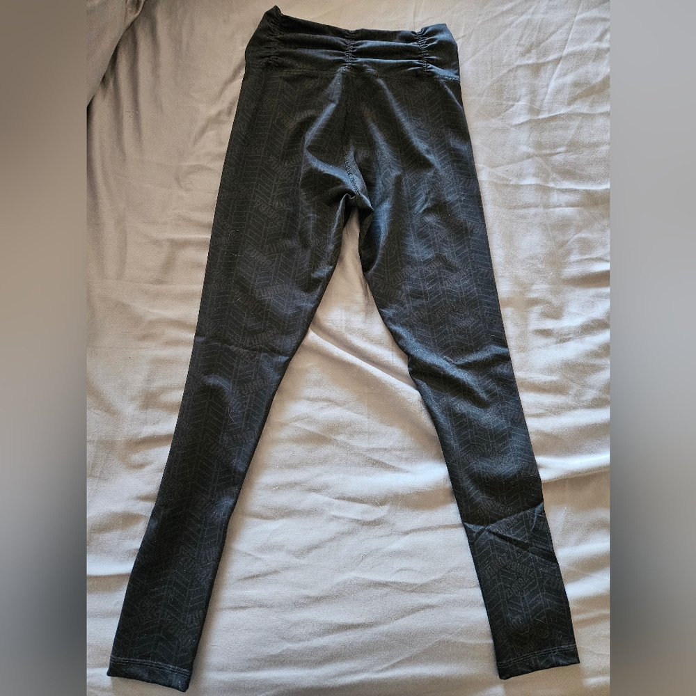 Black Zumba leggings